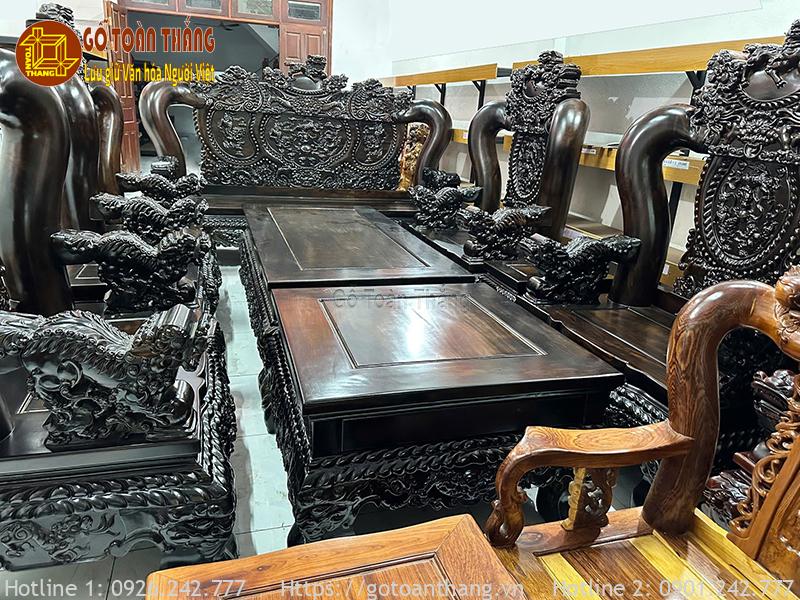 Bàn ghế gỗ chiu liu rất đẳng cấp