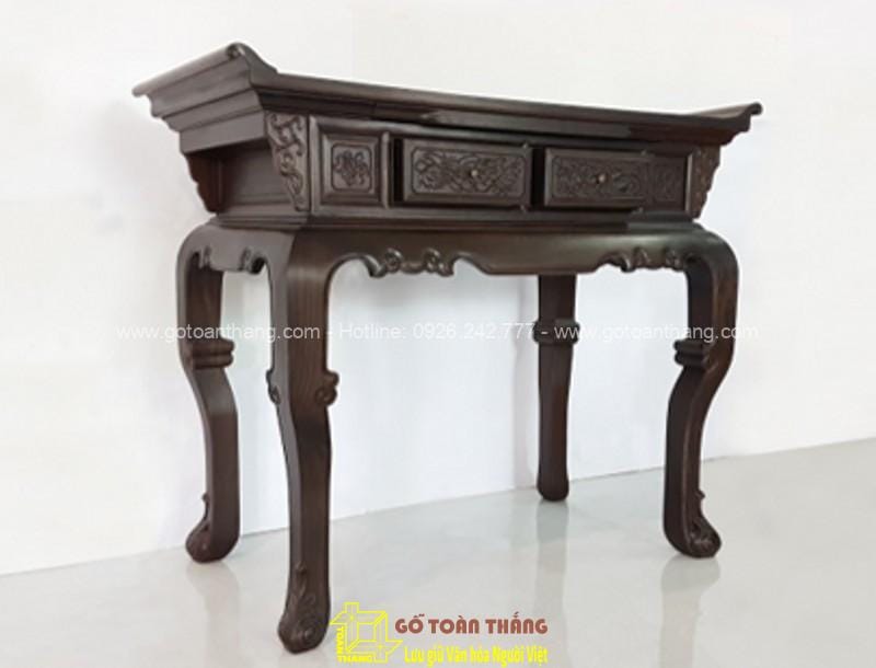 Bàn Thờ Gia Tiên gỗ Chiu Liu Cuốn thư 134 BGT-08 1 Mẫu sập thờ gia tiên được làm bằng chất liệu gỗ Chiu Liu (gỗ Chiêu Liêu) với họa tiết Cuốn thư đơn giản, hiện đại