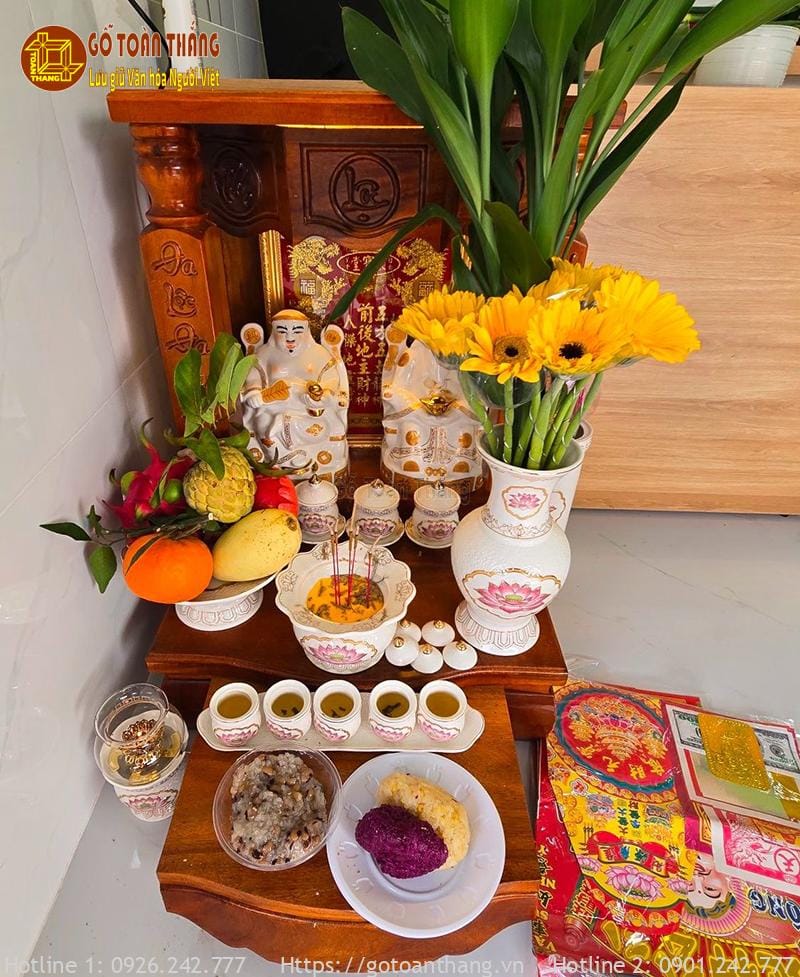 Bàn thờ Thần Tài ngày Tết đẹp - mẫu 06