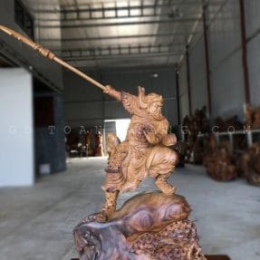 Tượng Quan Công múa đao bằng gỗ cao 50cm - TQC03