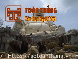Phật Di Lặc là ai? Xuất thân, Ý nghĩa của Di Lặc Bồ Tát 13 Tượng Phật Di Lặc là biểu tượng của từ bi và hạnh phúc