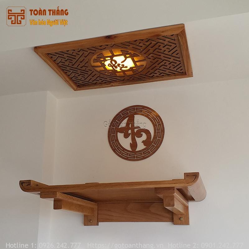 Trang thờ treo tường gỗ Sồi 48x41cm TT-14 1 Trang thờ treo tường gỗ Sồi 48x41cm TT-14