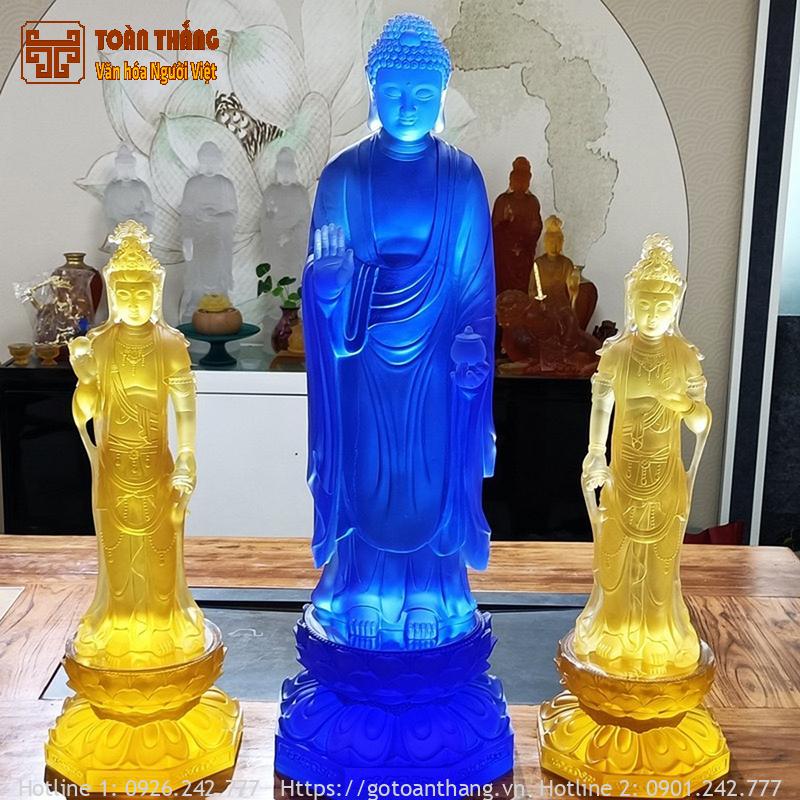 Đông Phương Tam Thánh là ai? Ý nghĩa hình tượng và cách thờ 20 Đông Phương Tam Thánh có Nhật Quang, Nguyệt Quang Bồ Tát