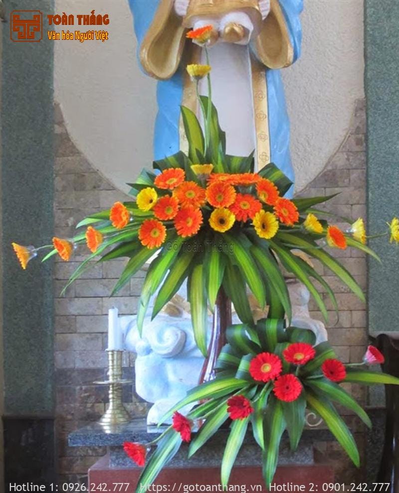 Cắm hoa bàn thờ Chúa: 55+ Mẫu đẹp, ý nghĩa và Cách cắm 24 hoa ban tho chua 14