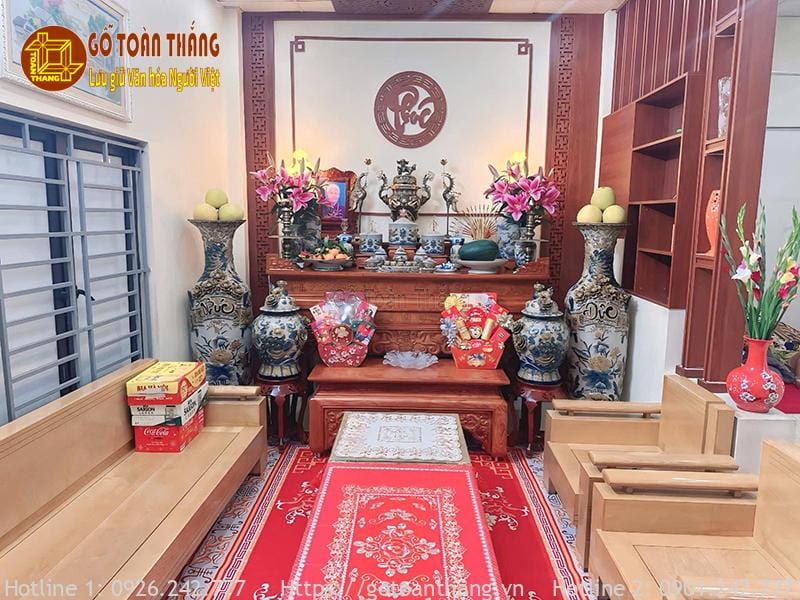 Bàn thờ Gia Tiên ngày Tết đẹp mẫu 06